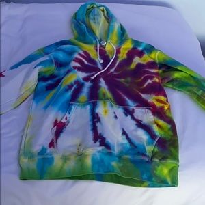 tie dye hoodie